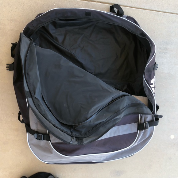 Thule Roof Top Bag Used - Picture 5 of 16